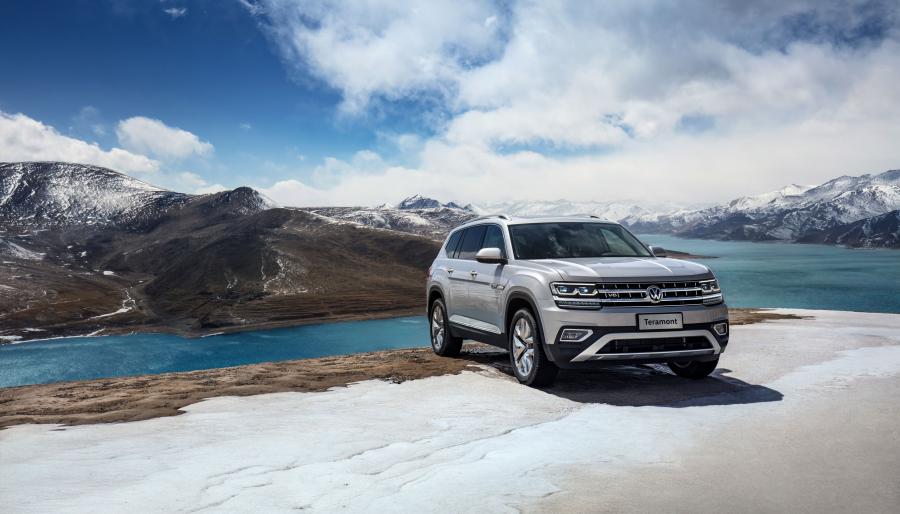  Volkswagen Teramont 2017 года  (CN) (фото 38 из 40)